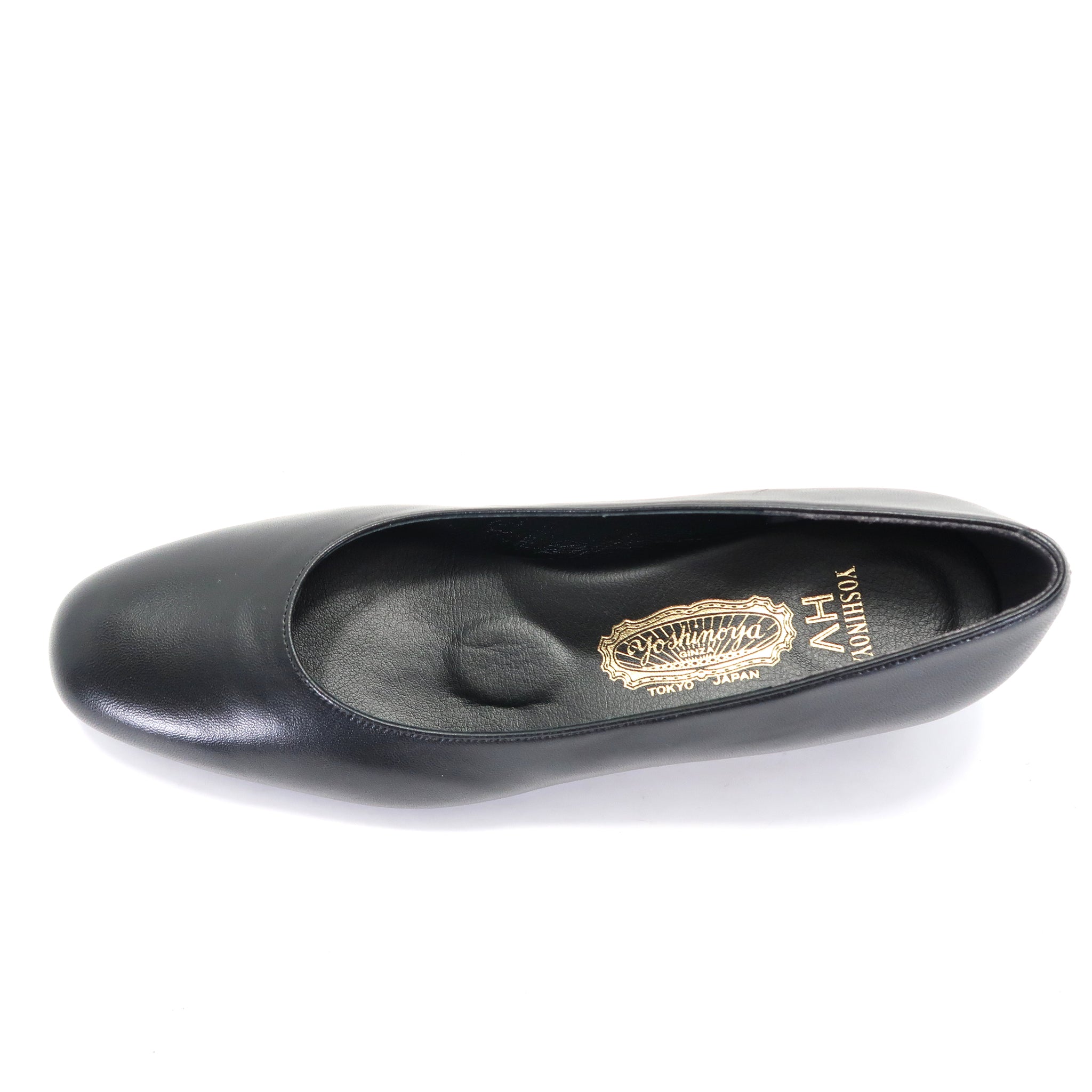 極美品 銀座ヨシノヤ 外反母趾対応 晴雨兼用仕様 パンプス グレージュ 22.5 晴雨兼用外反母趾対応のカジュアルパンプス＜銀座ヨシノヤ